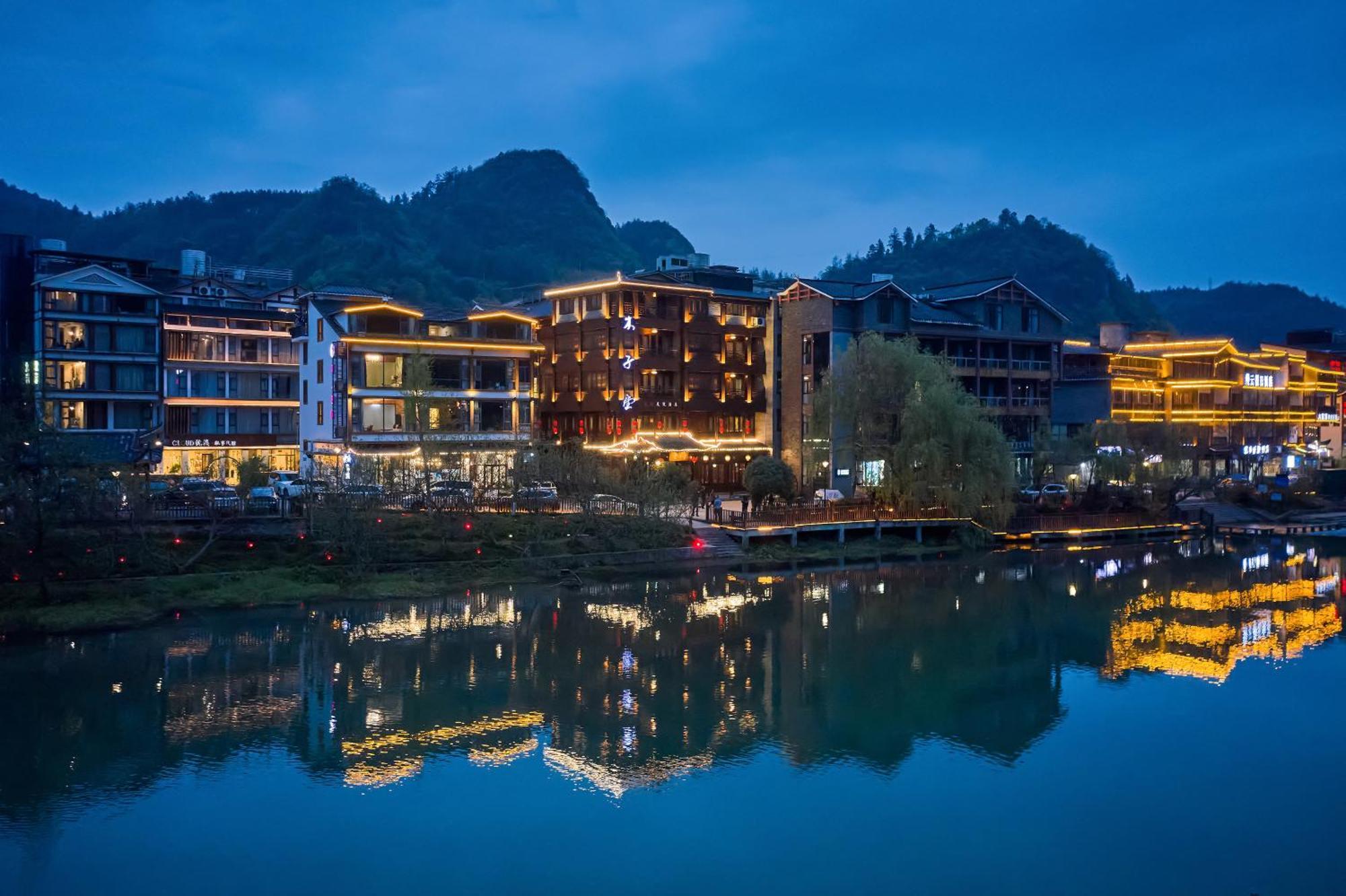 Lee'S Boutique Resort Zhangjiajie Exteriör bild